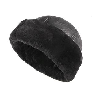 Gorros de couro de inverno chapéu masculino grosso quente russo pai médio idosos lã forrado brimless senhorio boné à prova de vento neve 240113