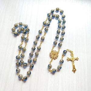 Naszyjniki wisiewane cotvorhinestone St Benedict Medal Rosary Naszyjnik Religijne niebieskie róża koraliki modlitew