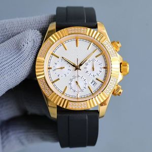 Full Star Diamond Chronograph Sports Watch Functional Natural Rubber Details Fungerar perfekt med Sapphire Mirror 904 Steel Body New Style Valfri Luxury Watch1