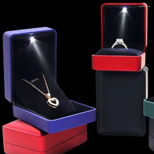 Jewelry Pouches LED Box Rings With Light Engagement Wedding Case Boxes Pendant Earring Display Storage Jewellery Gift