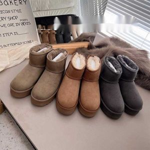 Новые зимние ботинки на толстой подошве, классические короткие ботинки на овечьем меху Q240115
