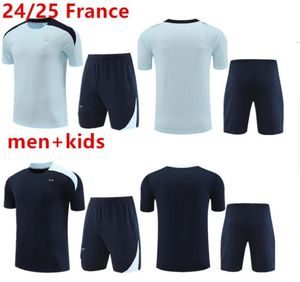 2024 2025 Fransız fra nce eşofman futbol formaları Benzema Mbappe Equipe 24/25 Futbol Eğitim Takım Kısa Kollu Chandal de Futbol Sweatshirt Sweater Survetement