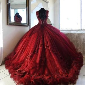 드레스 럭셔리 부르고뉴 연인 볼 가운 가운 Quinceanera 드레스 비즈 3D 꽃 형식 무도회 졸업 가운 스위트 15 16 드레스 로브