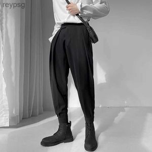 Calças masculinas Sarouel calças plissadas masculinas luxuosas roupas de rua tamanho artificial Astique cônico preto e branco YQ240115