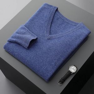 Outono e inverno masculino vneck cashmere solto engrossado cor sólida lã malha camisa de fundo negócios casual camisola 240115