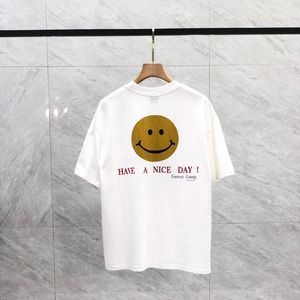 24SS Japan Stil Film Bühne Foto Tee Lächeln Gesicht Designer T-shirt Frühling Sommer Casual Mode Skateboard Männer Frauen T-shirt 0115
