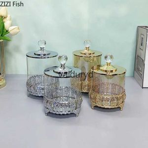 Matlagringsorganisation Ställer in Golden/Silver Crystal Glass Candy Jar Hollow Pattern Tea Canister Desk Decoration Smyckeslåda Kosmetiska containerVaiduryD