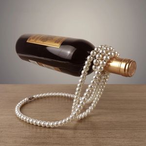 Portabottiglie creativo con collana di perle Portabottiglie di lusso in resina magica di metallo con sospensione appesa Portabottiglie per vino Decorazione desktop per la casa 240113