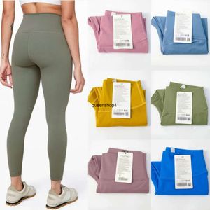 LL 2024 Abbigliamento yoga Pantaloni yoga a vita alta Donna Leggings fitness push-up Morbido elastico Hip Lift Pantaloni sportivi LU a forma di T Running Training Lady 22 colori