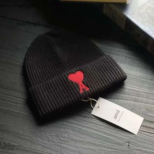 Amis Paris Beanie Şapka Tasarımcısı Ami Hat Erkekler Kadın Yün Örgü Bayanlar Beanie Cap Kış Klasik Dokuma Sıcak Erkekler Amis Şapkaları Moda Trend Markası Amirs Şapkalar 1190