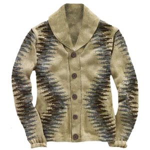 男性の秋と冬のレトロなレトロな厚くなったジャクアードニットセーター、厚い針、頑丈なカーディガンのセータージャケット付き