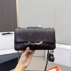 Moda kadın deri omuz çantası 22cm buzağı elmas kontrol gümüş donanım metal büyük logo lüks el çantası matelasse zincir crossbody çanta makyaj sacoche cüzdan