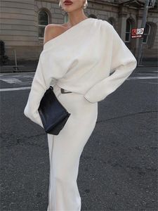 Kvinnors tvåbitar byxor off-shoulder Loose Elegant Long Dress for Women Slim High midje Fashion Vintage Streetwear Spring Maxi
