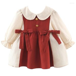 Flickaklänningar vårens höstens småbarnskläder koreansk söt båge dock krage långärmad bomull spädbarn barn klänning baby kläder bc1699