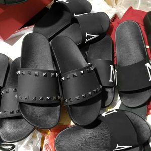2024 Designer shoe mens Womens vlogo tazz Slippers Sandal rubber Flip Flop Mule beach rivet summer outdoor loafer vltn Slide Luxury sandale girl fashion flat Sliders