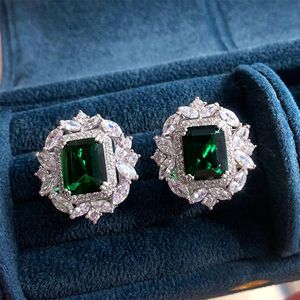 2024 Studörhängen 925 Sterling Silver Princess Cut Emerald Zircon Cz Diamond Luxury Jewelry High Quality Party Eternity Women Bridal Earring for Lover Gift