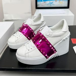 Lantejoulas cunha tênis aberto disco tv casal sapatos de luxo 2024 qualidade superior bezerro sola de borracha multi-cor designer plana esportes tênis baixa plataforma superior tênis