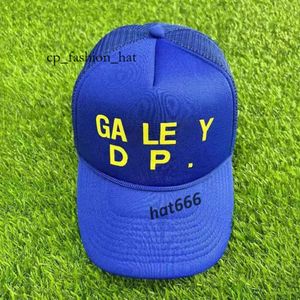 Lanvins Caps Ball Capsamerican Dept Letter Lanvins Hat Gp Graffiti Mesh Truck Driver Perfil Trendy Baseball Cap para Homens Mulheres Fashion Trend Brand Galery Dep 7713