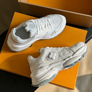 24SS Neue Ankunft Run 55 Designer Sneakers Damen Plateauschuhe Modetrend Berühmte Marke Damen Beliebte Schuhe mit Originalverpackung