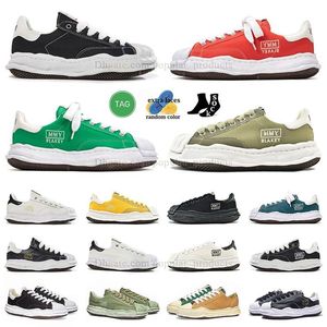 Dhgate.com Designer Maison Mihara Yasuhiro Miharas Freizeitschuhe Mmy Männer Frauen Low Top Sohle Leinwand Schuh Leder Dreifach schwarze weiße weiße Sohle -Cap -Sneakers Herren Trainer