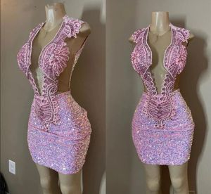 Abito da ballo sexy con diamanti rosa 2024 per ragazze nere, abito da cocktail per ritorno a casa, perline di cristallo di lusso, strass