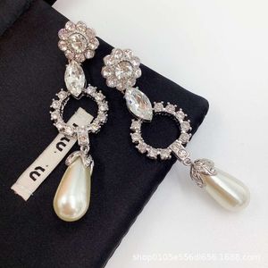 Designer Miu Miao Classic Earrings Styles Celebrity Jewelry Prover Live Streaming tillgängliga