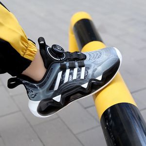 Nachtlicht Kinder Turnschuhe für Jungen Mesh Atmungsaktive Laufsportschuhe 3-12 Jahre Kinder Mädchen Flache Freizeitschuhe Größe 29-39 240115