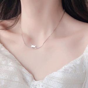 Pendant Necklaces Fashion Walking Cat Curved Cute Animal Necklace For Women Simple Silver Color Clavicle Chain Jewelry2555
