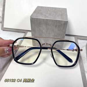 2024 Luxury Designer CH Solglasögon för kvinnor Chromes Glassar Ramar Mens Gold Polygon Pared Heart Eyeglass Frame Ladies Unisex Classic High Quality Eyewear Rate