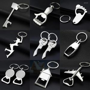 Keychains 1pc flygplan öppnare Keychain Beer Metal Holder Key Chain Unisex Pendant Trendy Bottle Presenttillbehör