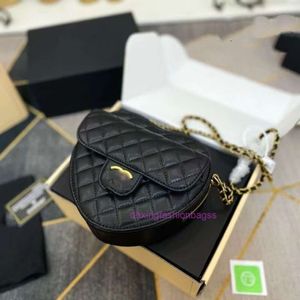 channele luxury embroidery thread mobile women age season new popular joker chain inclined shoulder bag small heart-shaped mini peach