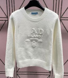 Suéter feminino de marca italiana, moda outono, manga comprida, pulôver fino de alta qualidade, suéter branco de malha fina, logotipo tridimensional, suéter de designer de luxo