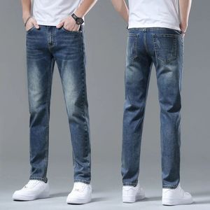 Moda erkekler hafif mavi kot pantolon işleri gevşek klasik gündelik kot pantolon ince fit adam serin baba retro pantolon 240113