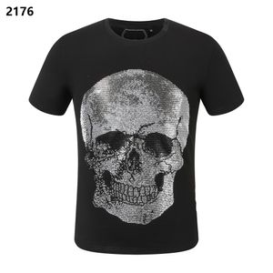 Phillip Plain Men Designer PP Skull Diamond T-shirt Kort ärm Dollar Brown Bear Brand Tee O-Neck High Quality Skulls Tshirt Tees Tops PP2176