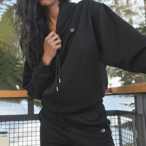 AL Yoga City Sweat Pullover Hoodies Accol Warm Growshirts سترة الفضة ثلاثية الأبعاد على الصدر على الصدر للملابس الرياضية للجنسين مزدوجًا.