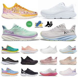 2024 Scarpe da corsa da uomo Hoka Kawana One One Bondi 8 Donne Clifton 9 Carbon X 2 Kawana Challenger Atr 6 Scarpe da ginnastica Stile di vita Assorbimento degli urti Clifton9 Clifton8 Bondi8