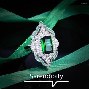 Cluster Rings Hoyon 925 Silver Women's Diamond Ring Jewelry Imitation Mormor Emerald Open Wedding Royal Banket Accessories