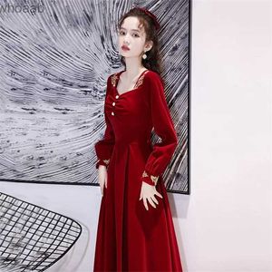 Vestidos casuais básicos urbano sexy robe marie hepburn femme petite jupe rouge fouet luxe fte fianailles soire nouveau hiver yq240115