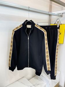 Designer Luxury Men's sweatpants set Basketball Men's and Women's street sweatshirts Sports brand Alphabet Clothing Thick hoodie Size M-3XL-W23