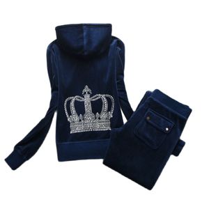 Abbigliamento sportivo in velluto da donna primavera/autunno 2024 con cappuccio e corona di strass e pantaloni dritti con tasche Set di due pezzi