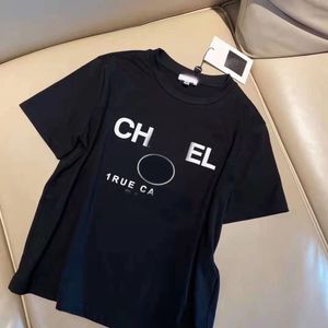 Tasarımcı T-Shirt Fransa Modaya Modaya Giyim CE Mektubu Grafik Baskı Çift Moda Kadın Erkekler Pamuk Yuvarlak Boyun Koç Kanalı Kısa