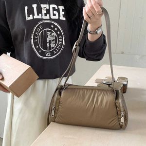 Moda basit düz renkli fermuarlı çanta tuval alt koltuklu baget çanta omuz crossbody kadın çantası 011724a