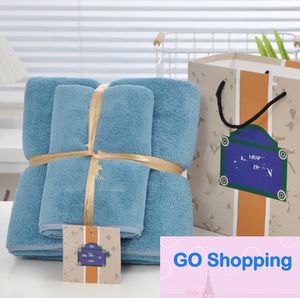 Atacado coral veludo marca de moda toalha de banho novas toalhas conjunto de duas peças cor sólida absorvente rápido