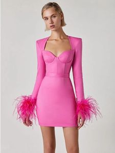 Women Winter Sexy Long Sleeve Feathers Pink Black Mini Bodycon Bandage Dress Elegant Evening Party Dress 240115