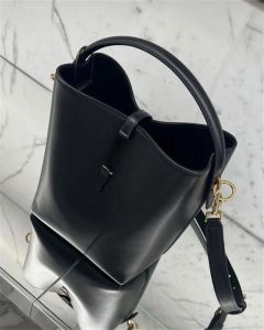 حقيبة مصممة جديدة من الجلد لامع حقيبة الكتف أكياس الكتف أكياس النساء كروسة حمل 2 في 1 محفظة مصغرة عالية الجودة حقائب اليد