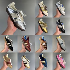 Neue Stil Designer Schuhe Vintage Trainer Sneakers Sportliche rutschfeste Außensohle Modische klassische Silber Männer Frauen Freizeitschuhe