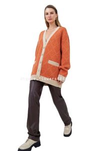 女性のセーターが秋の冬の新しい長袖ニットウェアvネックルーズボタンダウンカーディガン女性のセーター