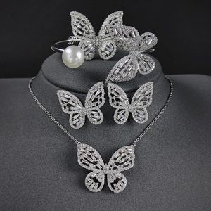 Jewelry 4pcs Pack 2023 New Butterfly Sier Color Bride Dubai Wedding for Women Lady Anniversary Gift Jewelry Bulk Sell J7614