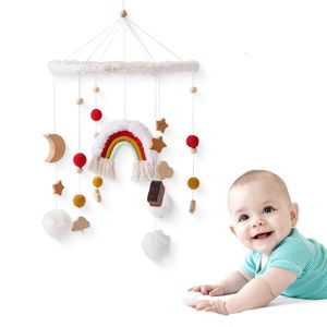 Sonaglio per bambini 0-12 mesi in legno morbido feltro cartone animato arcobaleno stella luna letto appeso campana giocattoli supporto staffa culla giocattolo regalo 240116