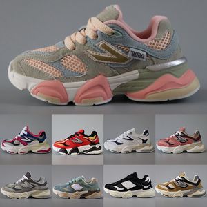 Little Kids Top 9060 Joe Freshgoods Kids Running Shoes Suede 1906R Designer Penny Cookie Pink Baby Shower Blue Sea Salt Outdoor Trail Boy Sneakers 26-36